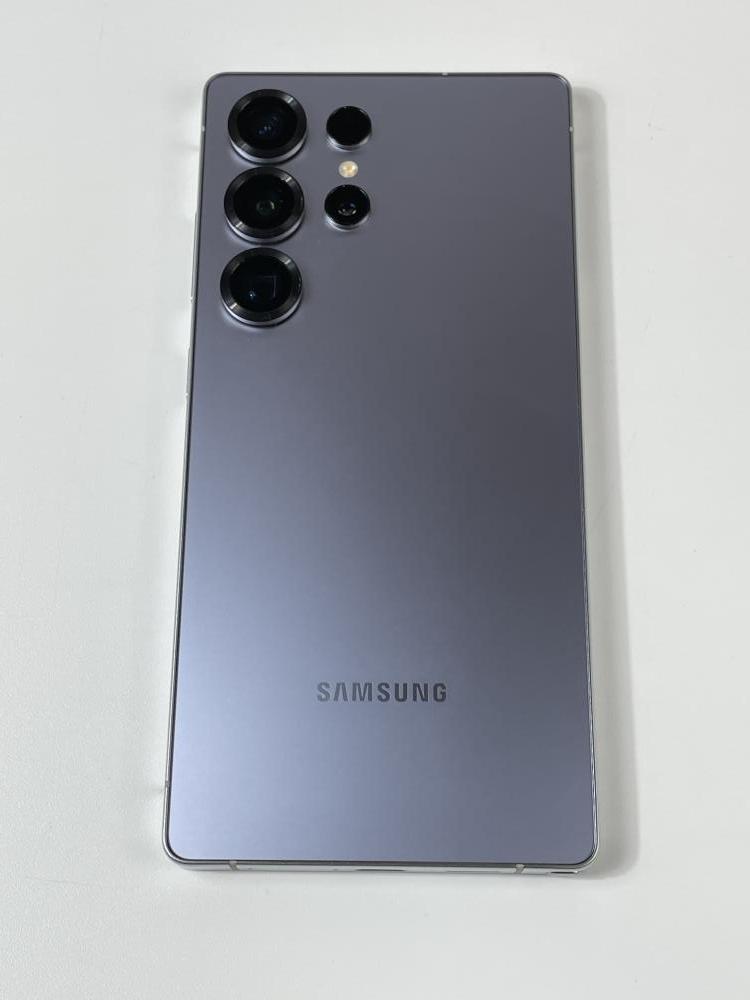 Samsung Galaxy S25 Ultra 256GB AT&T SMS938U Titanium Silverblue