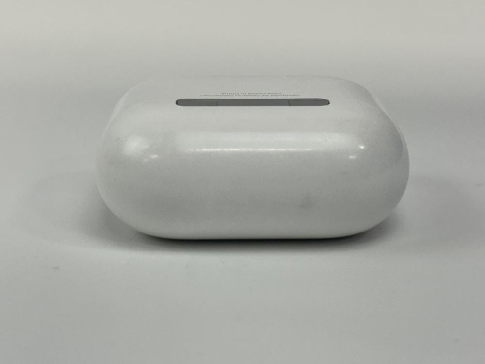 Apple AirPods 4th Gen A3053 A3050 A3058 White (Bluetooth) - Fair